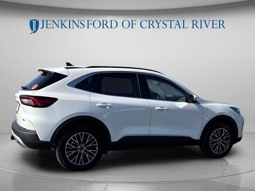 Star White 2026 Ford Escape PHEV