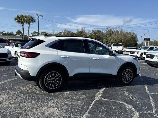 2026 Ford Escape PHEV