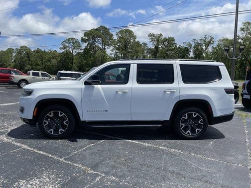 2023 Jeep Wagoneer Series III