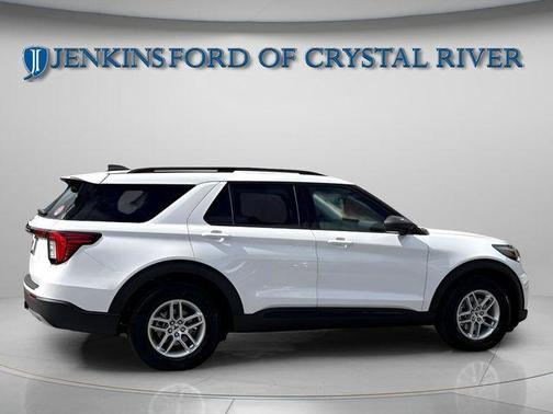 Star White 2026 Ford Explorer Active