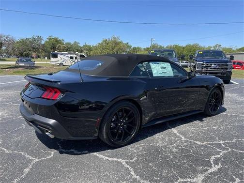 2025 Ford Mustang EcoBoost Premium