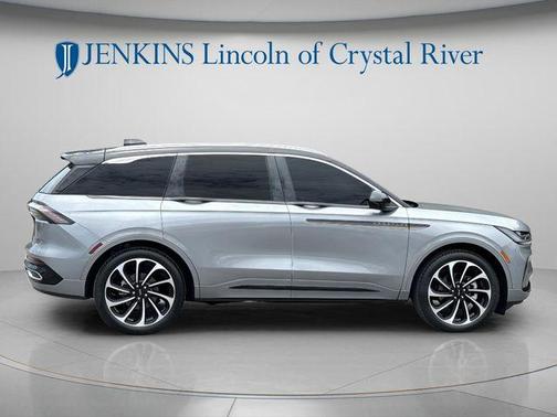 Gray Metallic 2025 Lincoln Nautilus Black Label