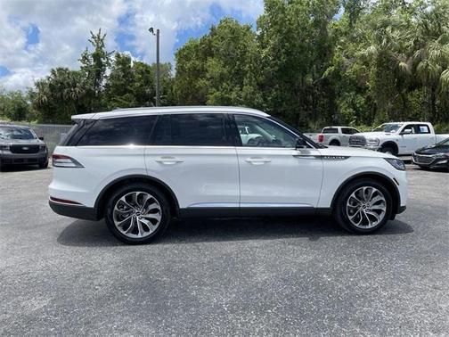 2025 Lincoln Aviator Premiere