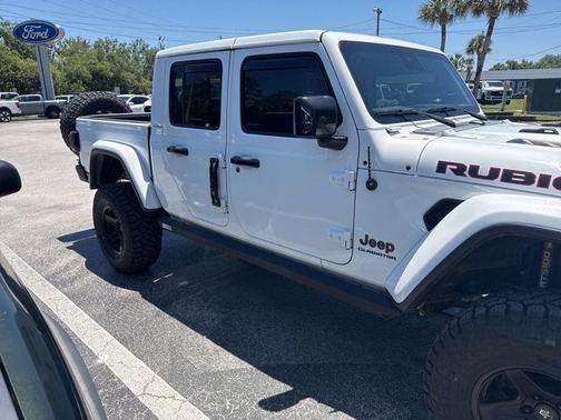 Bright White Clearcoat 2020 Jeep Gladiator Rubicon