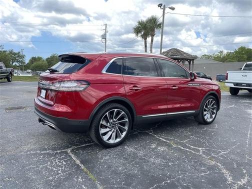 2020 Lincoln Nautilus Reserve