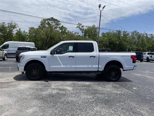 2025 Ford F-150 Lightning XLT