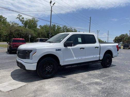 2025 Ford F-150 Lightning XLT