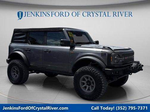Carbonized Gray Metallic 2021 Ford Bronco Badlands