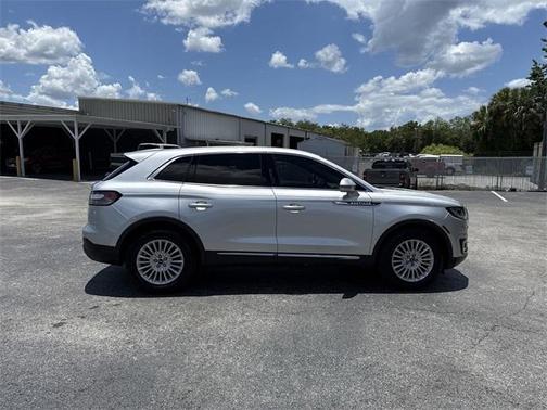 2019 Lincoln Nautilus Standard