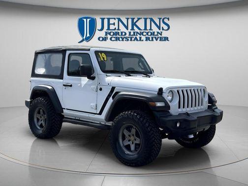 2019 Jeep Wrangler Sport