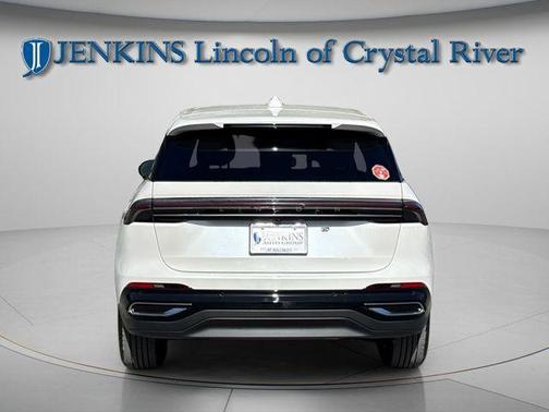 White Platinum Clearcoat Metallic 2026 Lincoln Nautilus Premiere