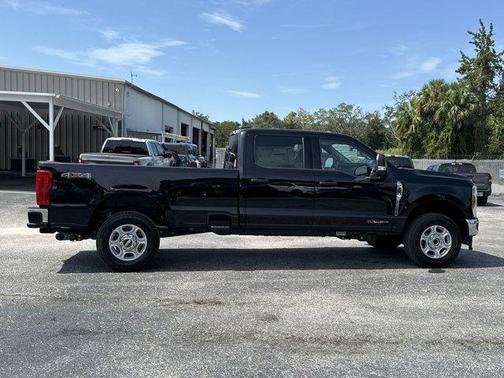 2026 Ford F-350 XLT