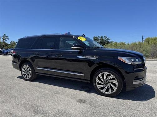 2024 Lincoln Navigator L Reserve