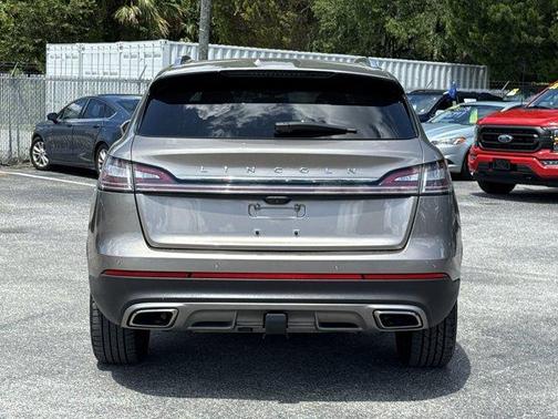 2019 Lincoln Nautilus Select