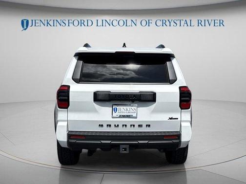 Ice 2025 Toyota 4Runner SR5
