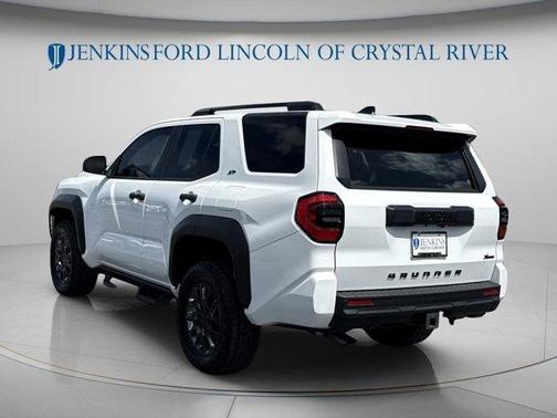 Ice 2025 Toyota 4Runner SR5