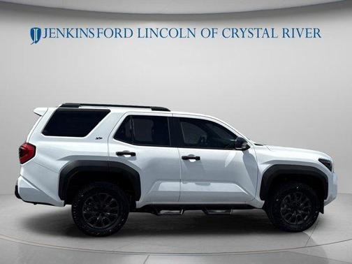 Ice 2025 Toyota 4Runner SR5