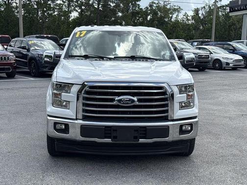 Oxford White 2017 Ford F-150 XLT