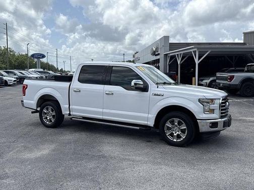 Oxford White 2017 Ford F-150 XLT