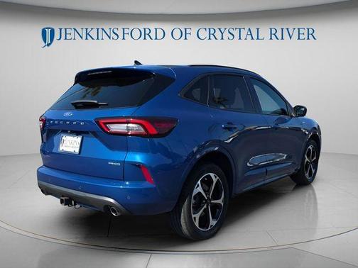 Blue Metallic 2023 Ford Escape ST-Line Elite