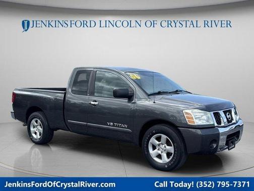 Smoke 2006 Nissan Titan SE King Cab
