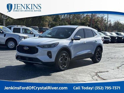 2026 Ford Escape Platinum