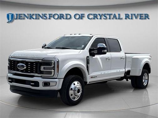 2023 Ford F-450 Platinum