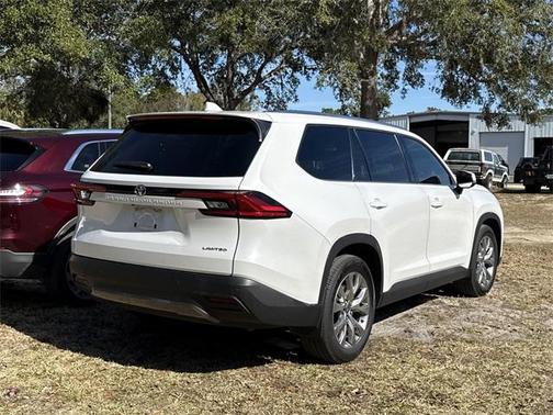 2024 Toyota Grand Highlander LIMITED