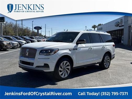 2024 Lincoln Navigator Premiere