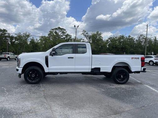 2025 Ford F-350 XL