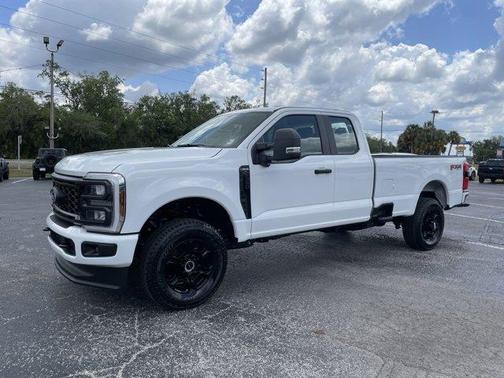 2025 Ford F-350 XL