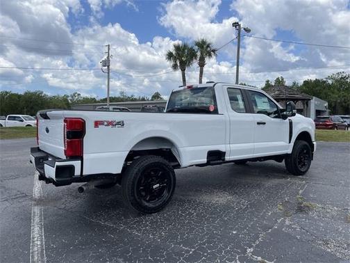 2025 Ford F-350 XL