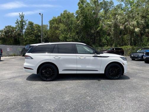 2025 Lincoln Aviator Reserve AWD