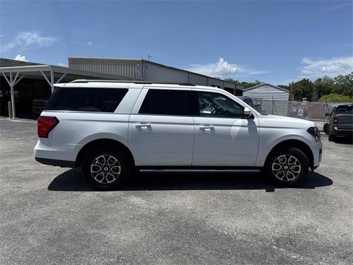 2023 Ford Expedition Max XLT