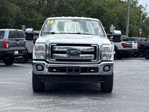 Oxford White 2016 Ford F-250 XLT