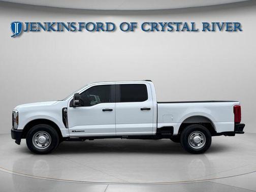 Oxford White 2026 Ford F-350 XL