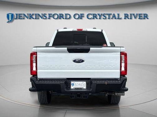 Oxford White 2026 Ford F-350 XL