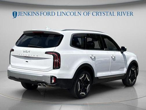 Glacial White Pearl 2024 Kia Telluride EX