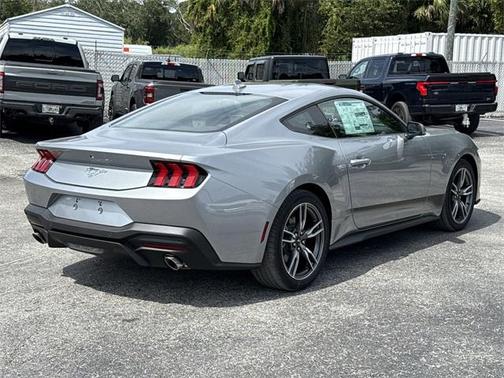 2025 Ford Mustang EcoBoost