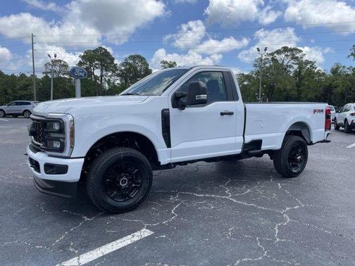 2025 Ford F-350 XL