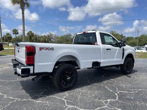 2025 Ford F-350 XL