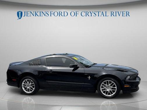 Black 2014 Ford Mustang V6 Premium