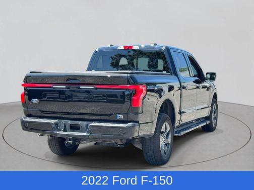 2022 Ford F-150 Lightning LARIAT