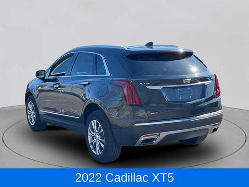 2022 Cadillac XT5 Premium Luxury