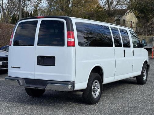 2019 Chevrolet Express 3500 LT