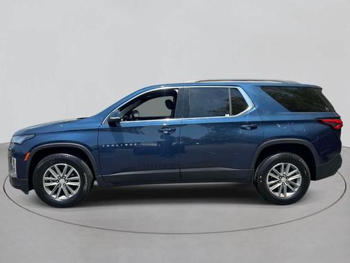 Northsky Blue Metallic 2023 Chevrolet Traverse LT Cloth