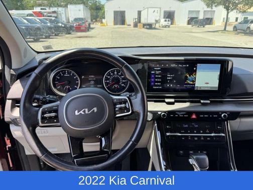 2022 Kia Carnival SX