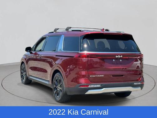 2022 Kia Carnival SX