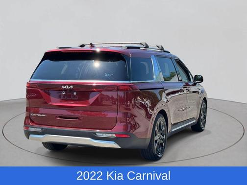 2022 Kia Carnival SX