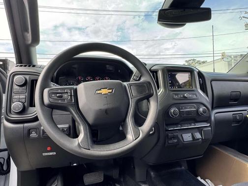 2025 Chevrolet Silverado 3500 WT